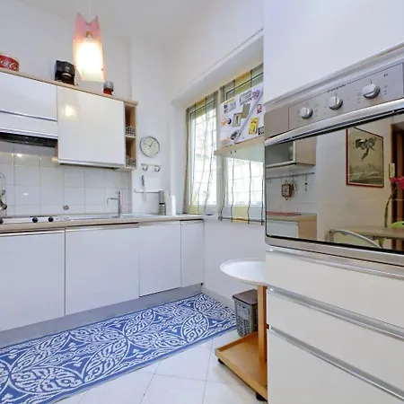 Apartment Marconi In Rome